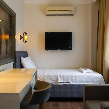 Front Door Bed and Breakfast